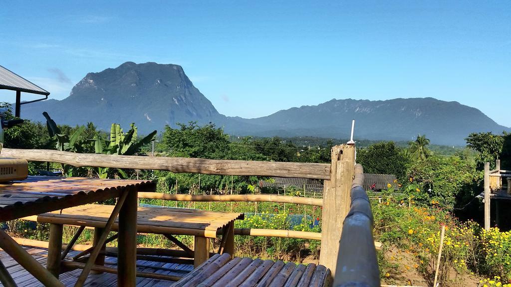 Baan Aingdoi Homestay, Chiang Dao Luaran gambar