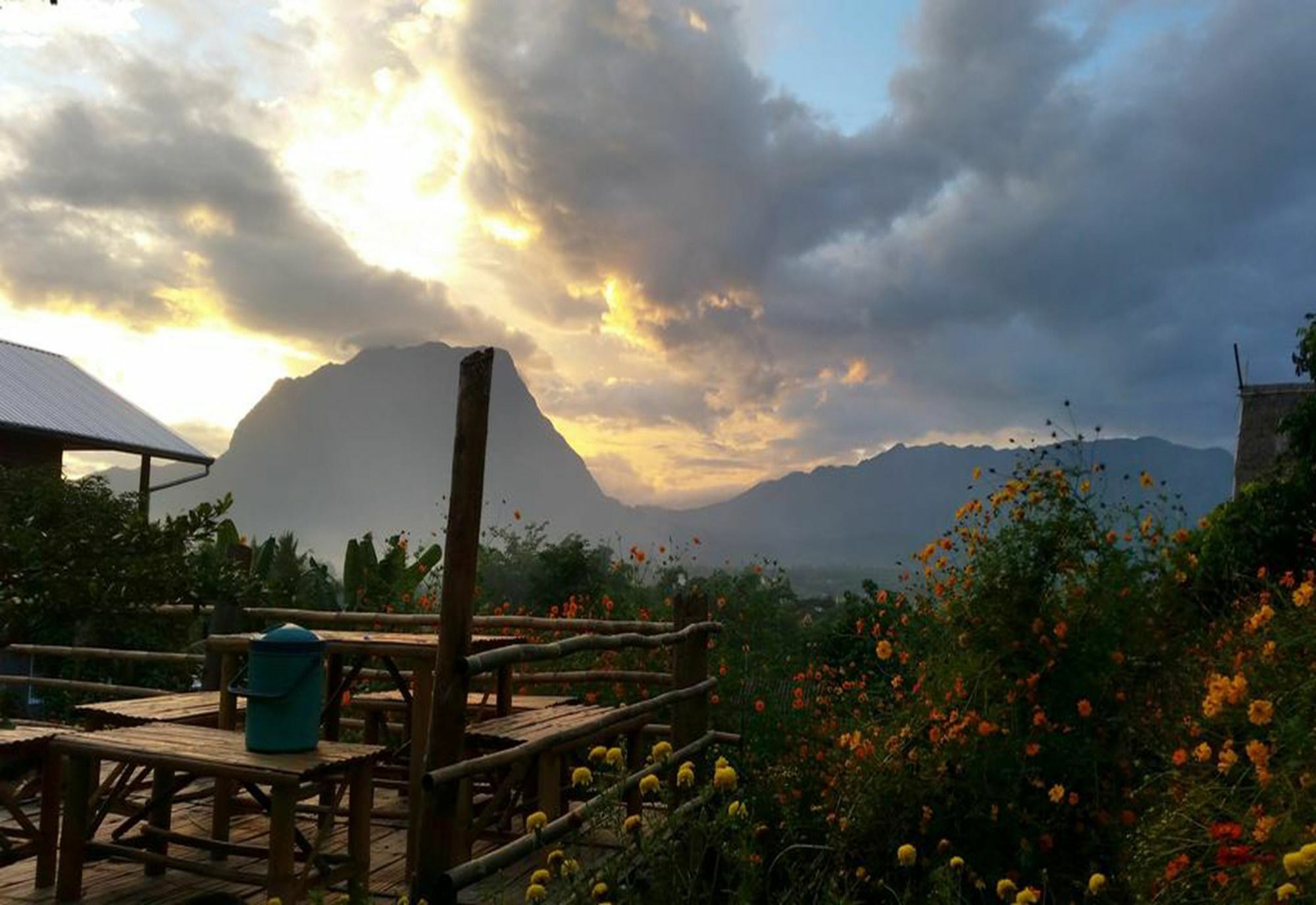 Baan Aingdoi Homestay, Chiang Dao Luaran gambar