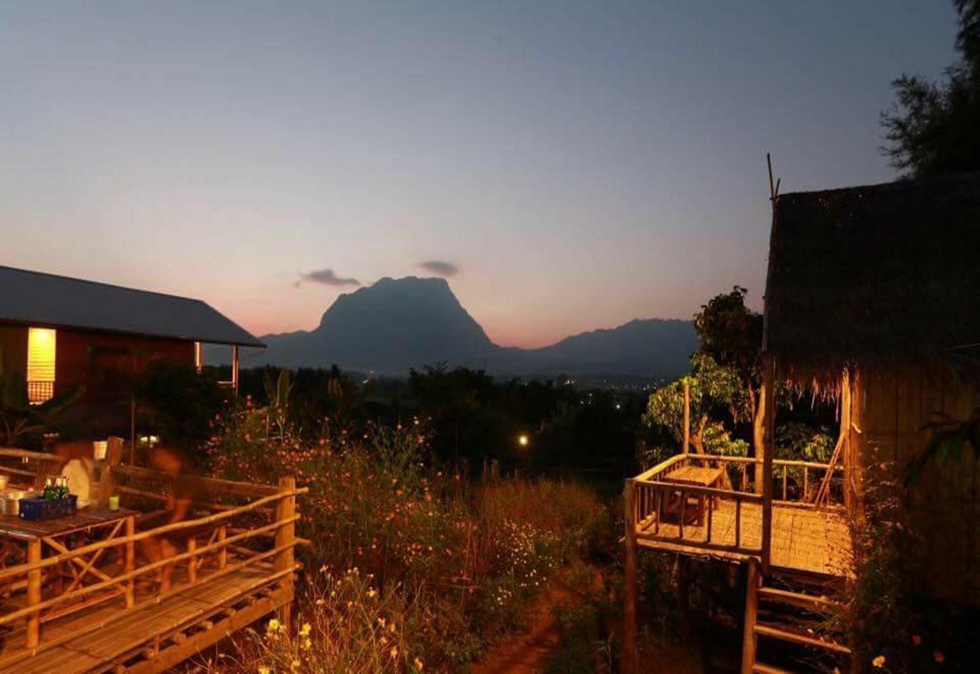 Baan Aingdoi Homestay, Chiang Dao Luaran gambar